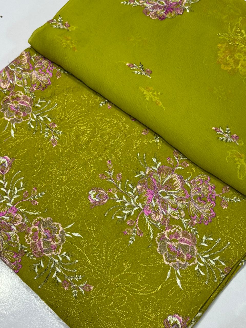 Bareeze karandi 3pc